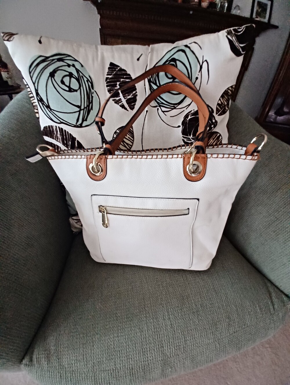 Off White and Brown Leather Tote Shoulder Bag - Picture 9 of 11